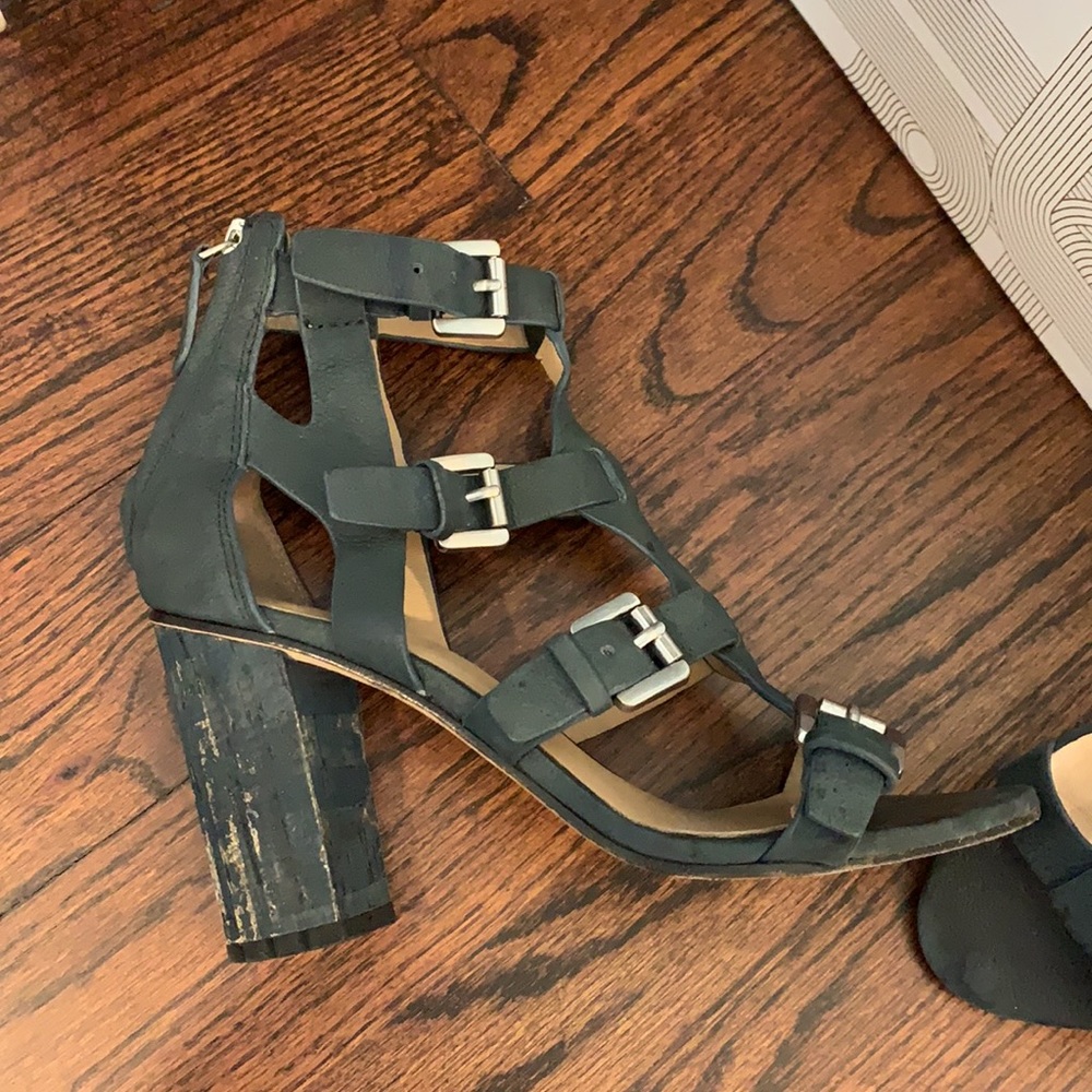 Shoes - Picture 2 of 3